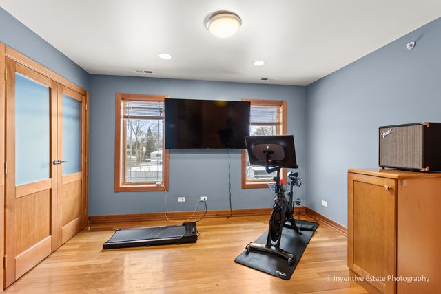 1707 W Lincoln Street, Mount Prospect, IL 60056