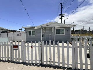 947 Dominguez 1/2, Wilmington, CA 90744