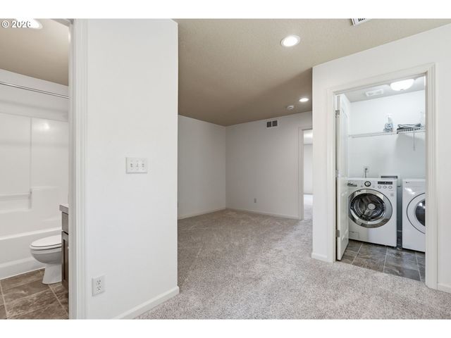 16411 Se SCORIA Ln, Damascus, OR 97089