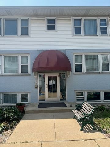 9436 Kelvin Lane 3234, Schiller Park, IL 60176