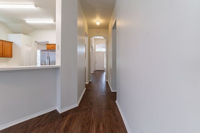 6736 Braeview Drive, Fort Worth, TX 76137