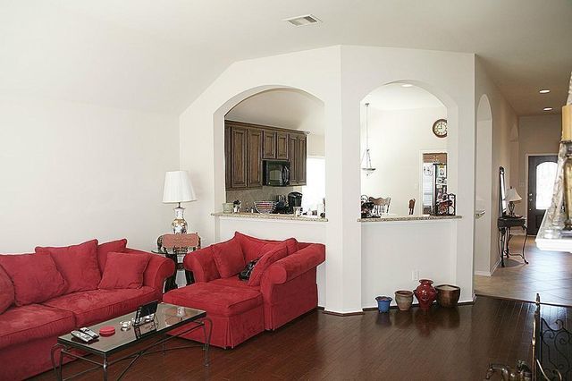 868 Sierra Brook Lane, League City, TX 77573