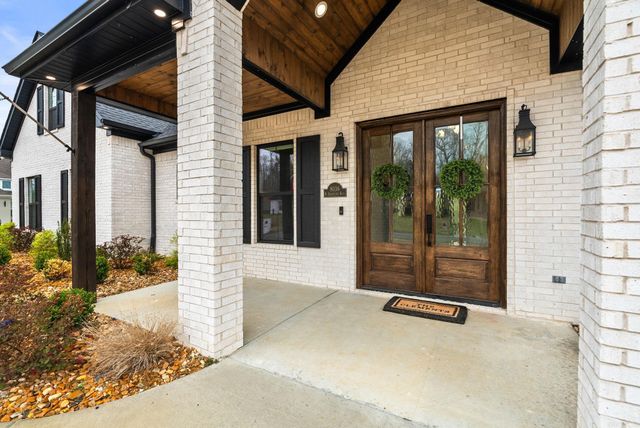 8036 N Shoreline Boulevard, Benton, AR 72019