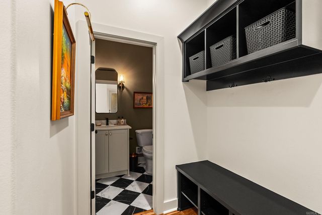 8036 N Shoreline Boulevard, Benton, AR 72019