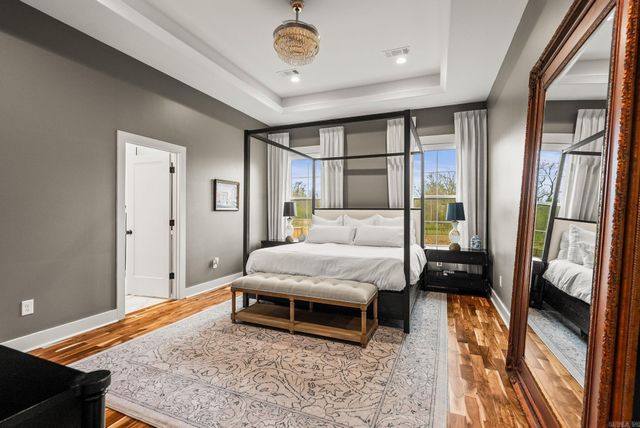 8036 N Shoreline Boulevard, Benton, AR 72019