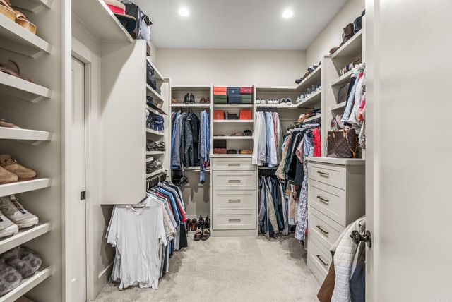 8036 N Shoreline Boulevard, Benton, AR 72019