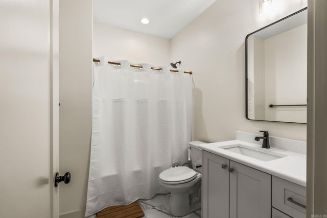 8036 N Shoreline Boulevard, Benton, AR 72019