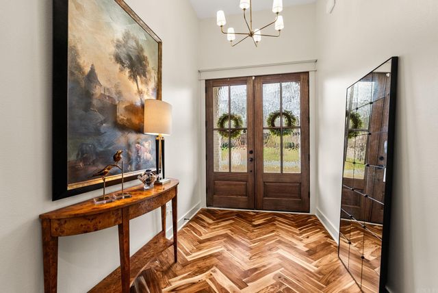 8036 N Shoreline Boulevard, Benton, AR 72019