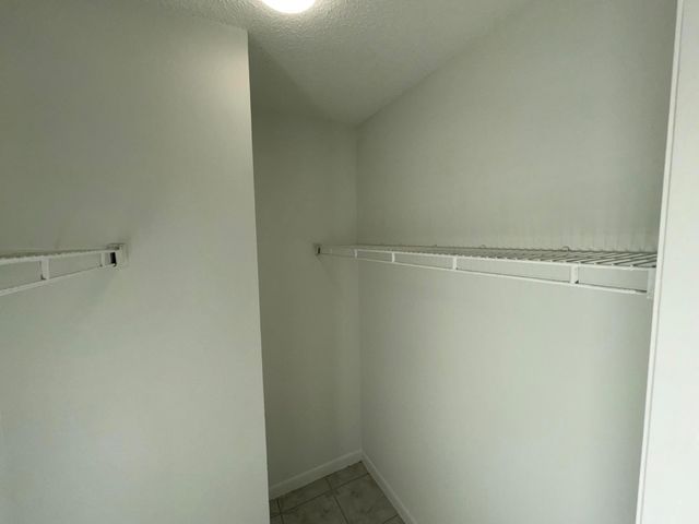 1854 Abbey Road 102, West Palm Beach, FL 33415