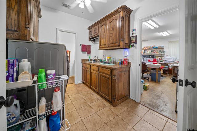 14226 COUNTY ROAD 434, Lindale, TX 75771