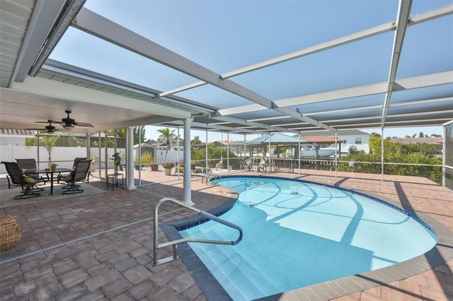 6518 SENEGAL PALM WAY, Apollo Beach, FL 33572