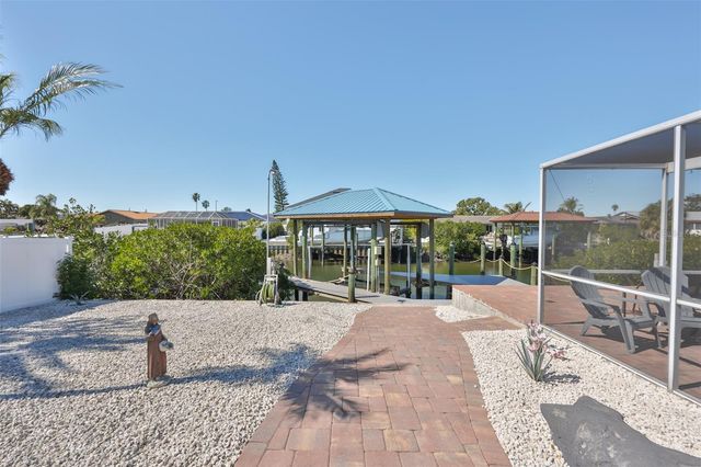 6518 SENEGAL PALM WAY, Apollo Beach, FL 33572