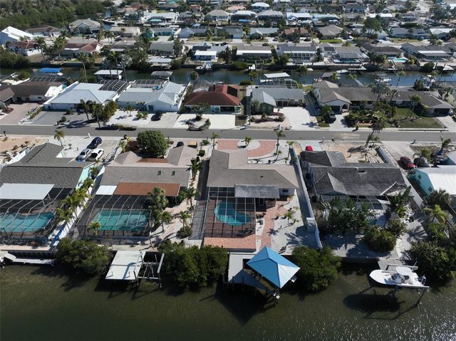 6518 SENEGAL PALM WAY, Apollo Beach, FL 33572