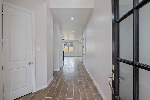 201 W Ellaine Avenue, Pasadena, TX 77506