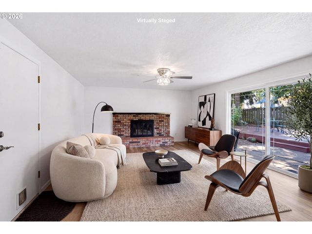20350 Sw CELEBRITY Ct, Beaverton, OR 97078