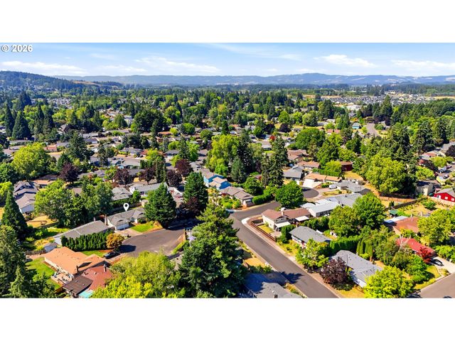 20350 Sw CELEBRITY Ct, Beaverton, OR 97078