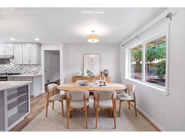 20350 Sw CELEBRITY Ct, Beaverton, OR 97078