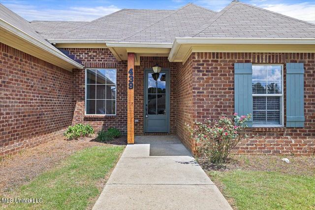 439 Greenfield Ridge Circle, Brandon, MS 39042