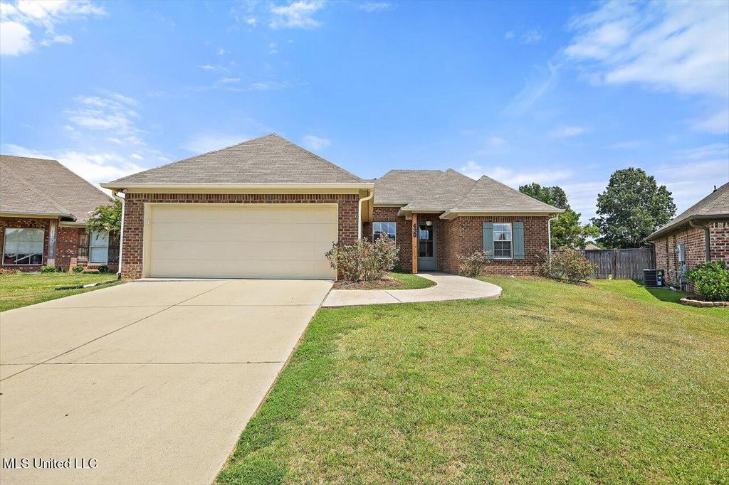 439 Greenfield Ridge Circle, Brandon, MS 39042