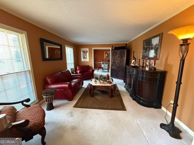 170 White Road, Fayetteville, GA 30214