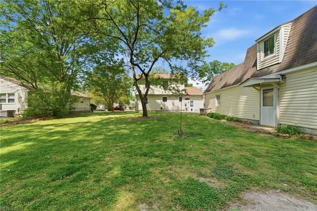 406 Teepee DR, Newport News, VA 23602