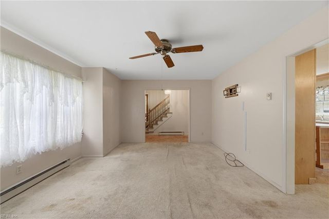 406 Teepee DR, Newport News, VA 23602