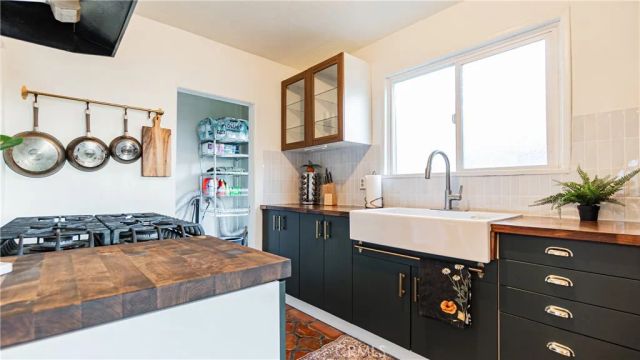 3131 N E, San Bernardino, CA 92405