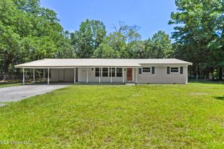 3917 Wildwood Road, Moss Point, MS 39562