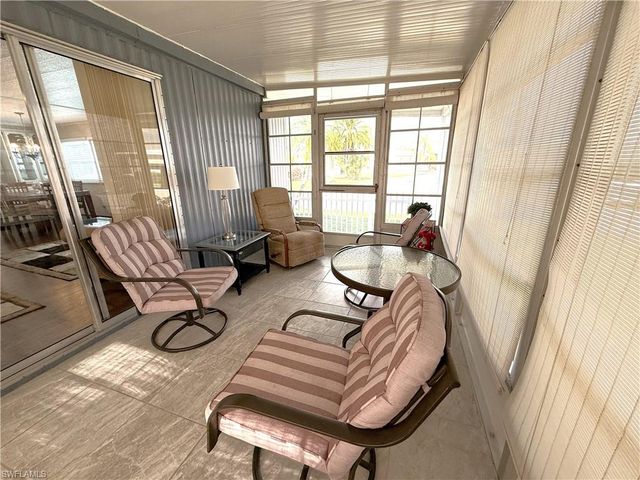 472 Nicklaus BLVD, North Fort Myers, FL 33903