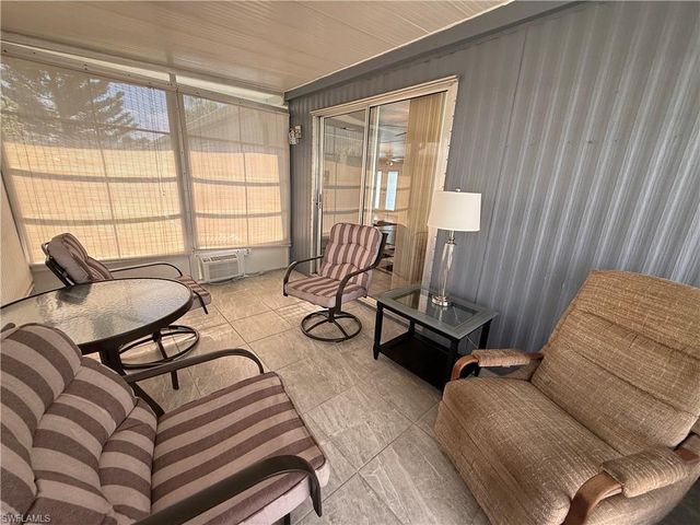 472 Nicklaus BLVD, North Fort Myers, FL 33903