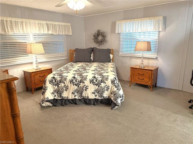 472 Nicklaus BLVD, North Fort Myers, FL 33903