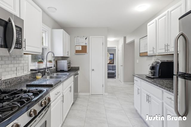 6866 Adaside Drive Se, Ada Twp, MI 49301