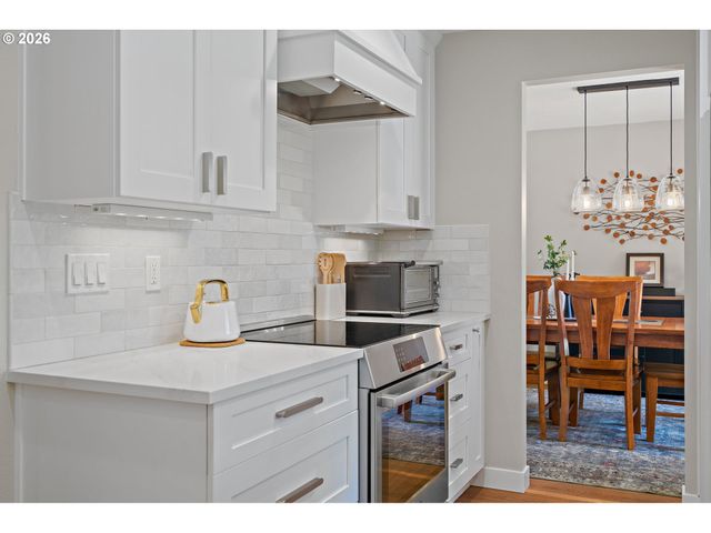 12540 Sw GLACIER LILY Cir, Tigard, OR 97223