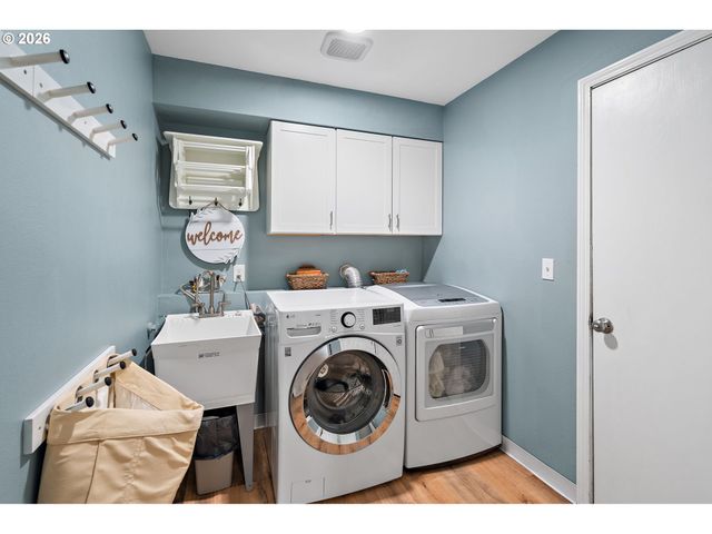 12540 Sw GLACIER LILY Cir, Tigard, OR 97223