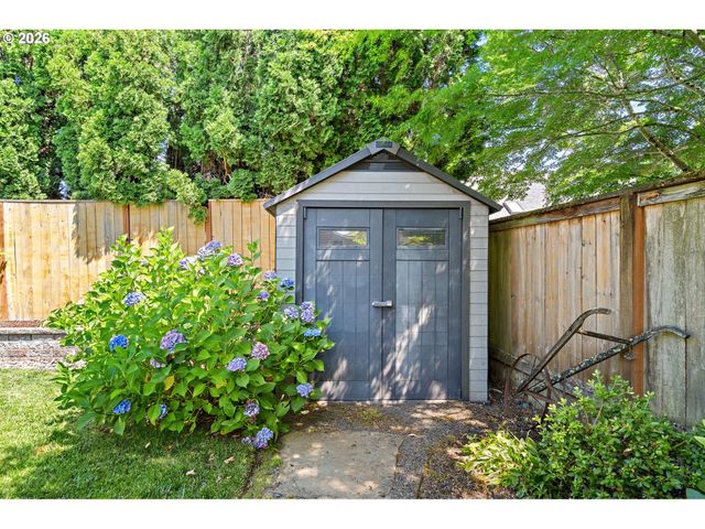 12540 Sw GLACIER LILY Cir, Tigard, OR 97223