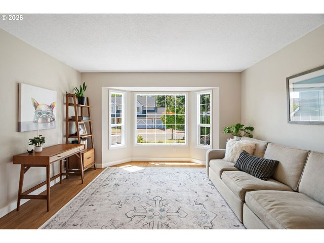 12540 Sw GLACIER LILY Cir, Tigard, OR 97223