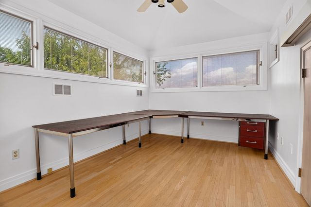 951 Academy Place, Mt Lebanon, PA 15243