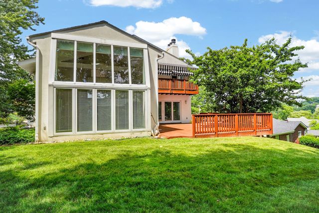 951 Academy Place, Mt Lebanon, PA 15243