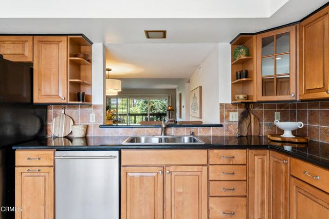 500 S Oak Knoll Avenue 40, Pasadena, CA 91101