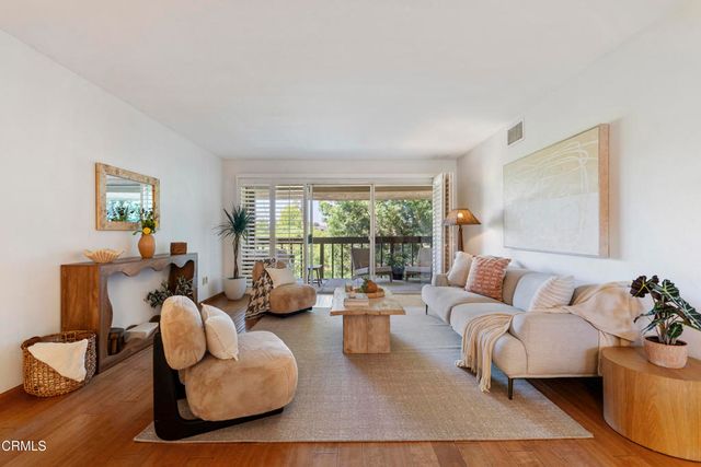 500 S Oak Knoll Avenue 40, Pasadena, CA 91101