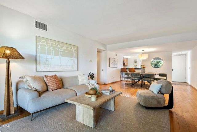 500 S Oak Knoll Avenue 40, Pasadena, CA 91101