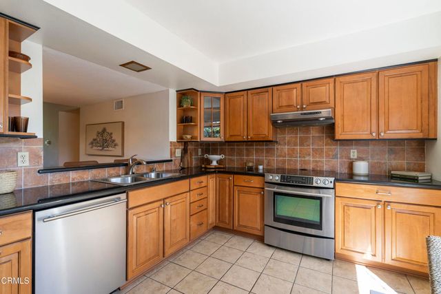 500 S Oak Knoll Avenue 40, Pasadena, CA 91101