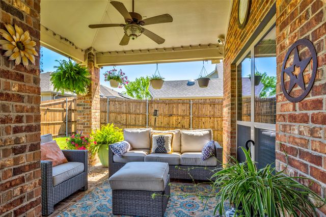 2505 Sun Creek Drive, Little Elm, TX 75068