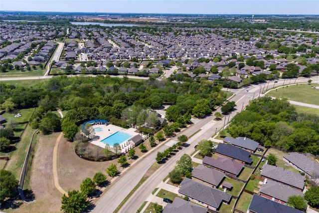 2505 Sun Creek Drive, Little Elm, TX 75068