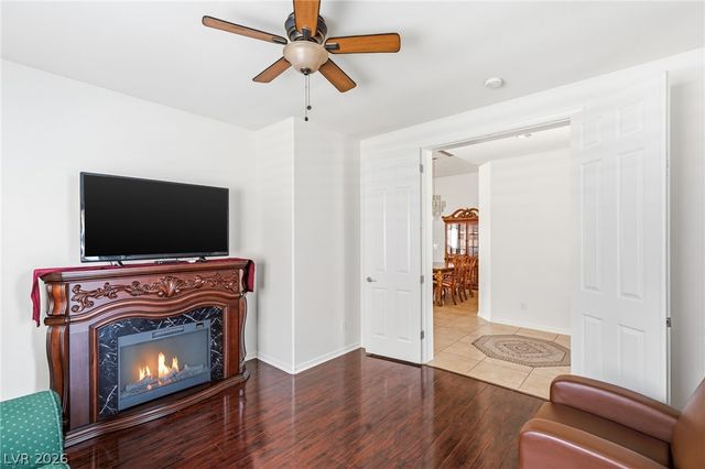 5903 McLennan Ranch Avenue, Las Vegas, NV 89131
