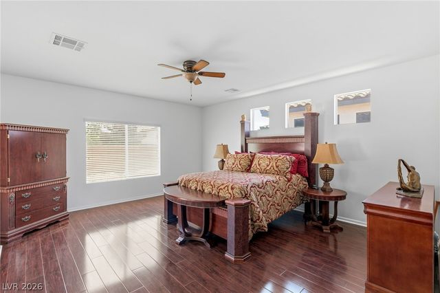 5903 McLennan Ranch Avenue, Las Vegas, NV 89131