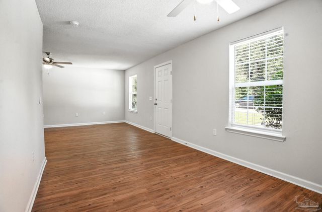 3807 W Moreno St, Pensacola, FL 32505