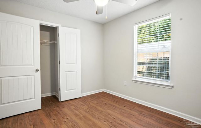 3807 W Moreno St, Pensacola, FL 32505