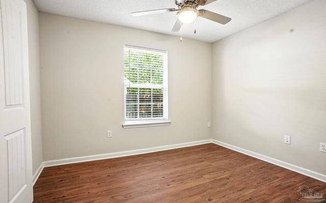 3807 W Moreno St, Pensacola, FL 32505