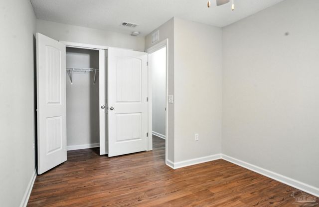 3807 W Moreno St, Pensacola, FL 32505